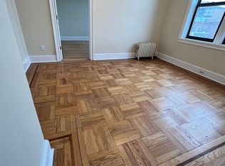 217 44th St, Union City, NJ 07087