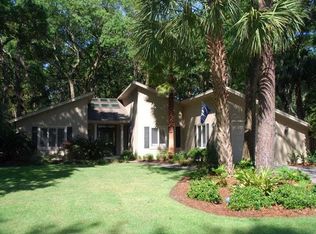 12 Deer Run Ln, Hilton Head Island, SC 29928