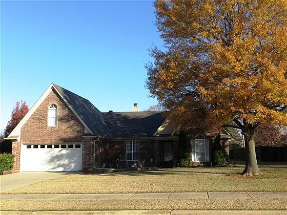 1st image of 4646 Cedar Hills Dr