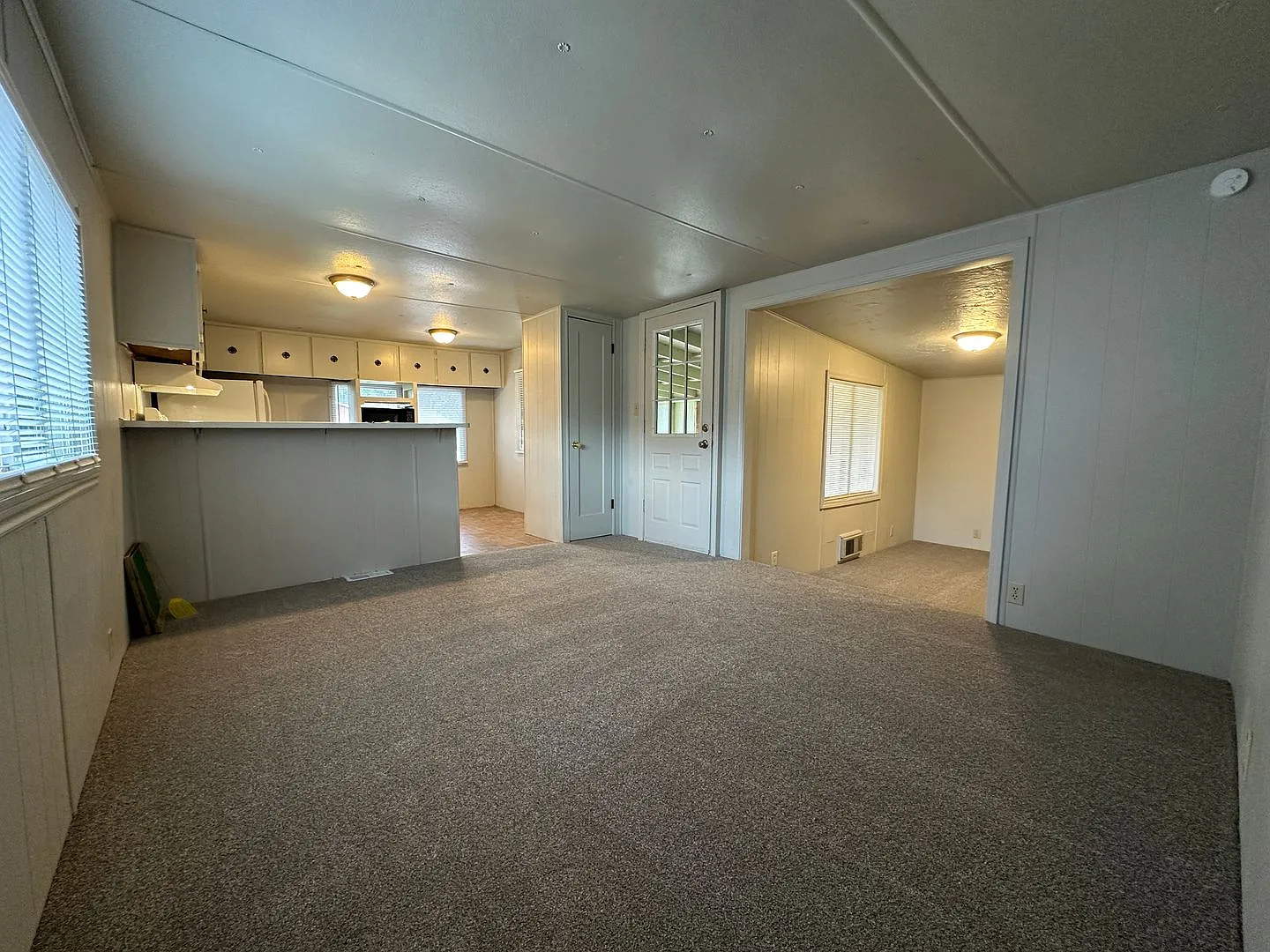 3bed, 1bath 1,000sq.ft. mobile home in quiet park — Photo 2
