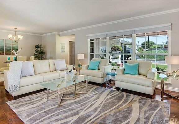 Lots of Natural light from these Windows