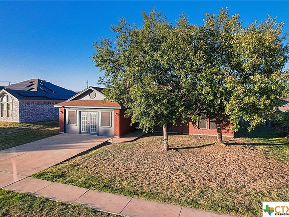 4th image of 3809 Sunny Beach Ct