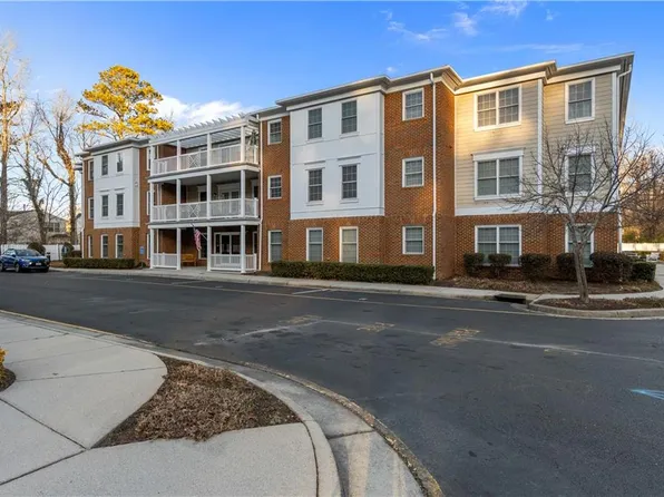 140 Springer Ln #232, Chesapeake, VA 23320