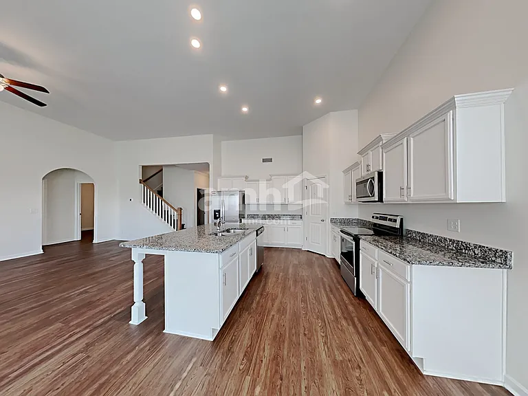 2055 Shafer Dr — Photo 6