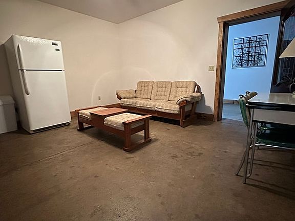 4th image of 604 N 3rd St #2