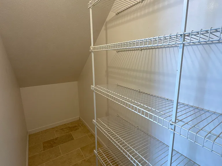 3313 Park Ridge Ln NE — Photo 15