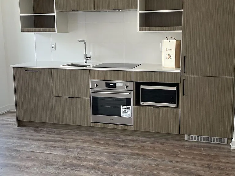 20 Edward St #2814 — Photo 2