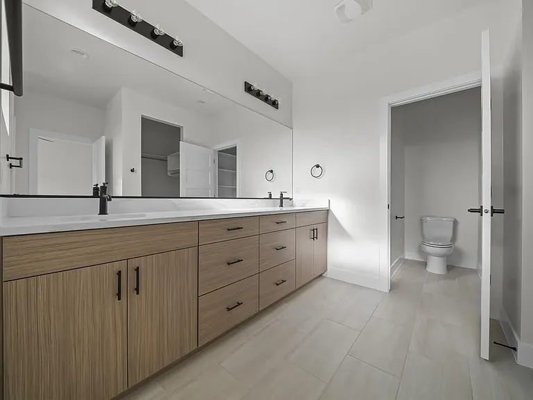 2305 E Kiabito Ln — Photo 33
