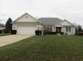 10136 Saddle Bridge Dr N, Whitehouse, OH 43571