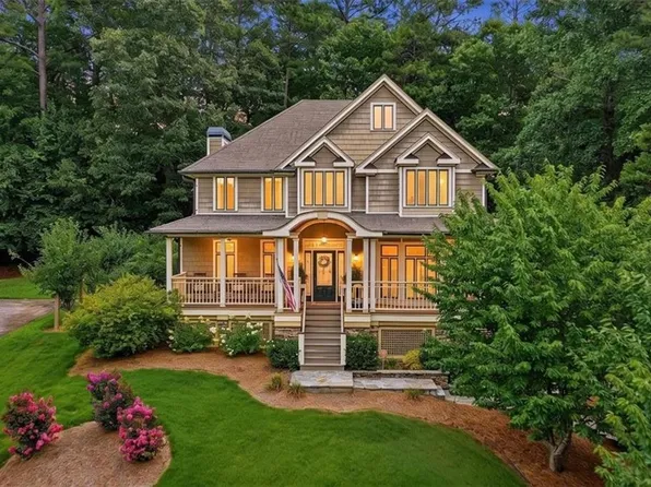 3232 Harvester Woods Rd, Decatur, GA 30034