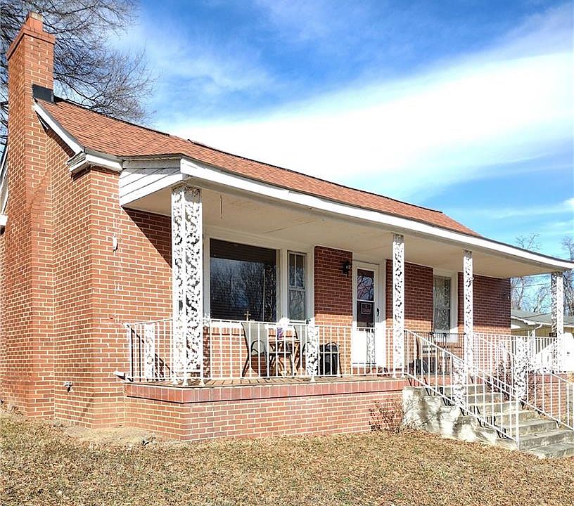 1st image of 1413 Carolina Ave