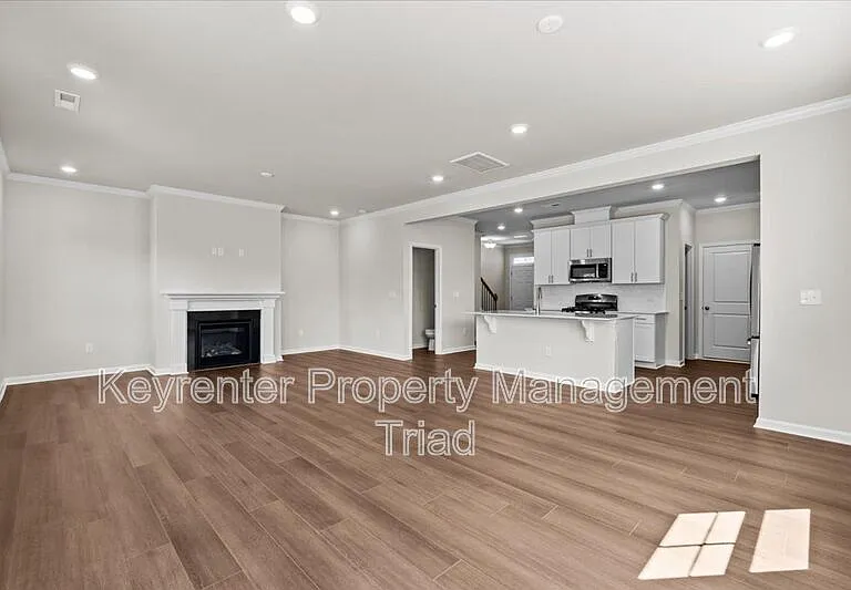 1288 Maple Branch Cir — Photo 10