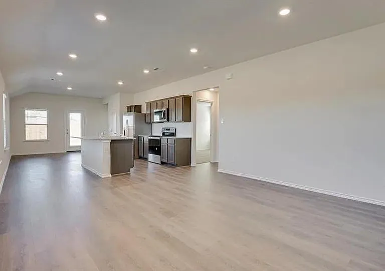 1014 Amistad Loop — Photo 7