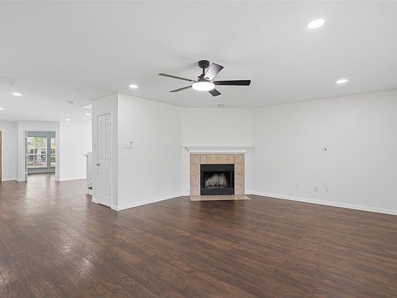 5th image of 3733 Gannet Dr