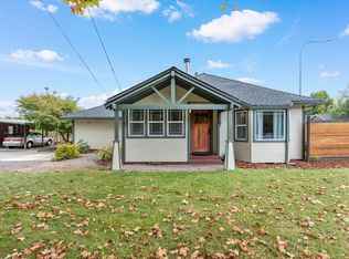 1945 Orchard Home Dr, Medford, OR 97501