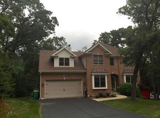 396 Asbury Ave, Fox River Grove, IL 60021