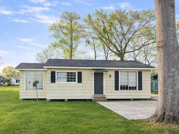 13373 Bourgeois Rd, Gonzales, LA 70737