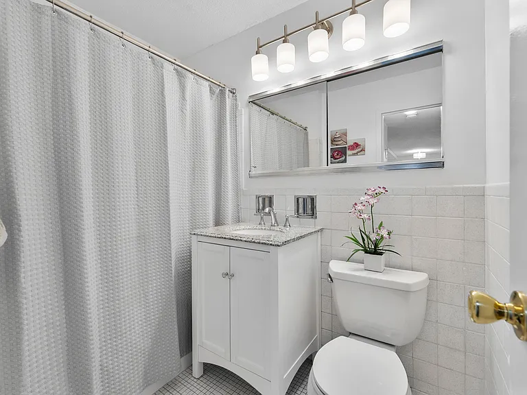 151 Tremont St #16A — Photo 29