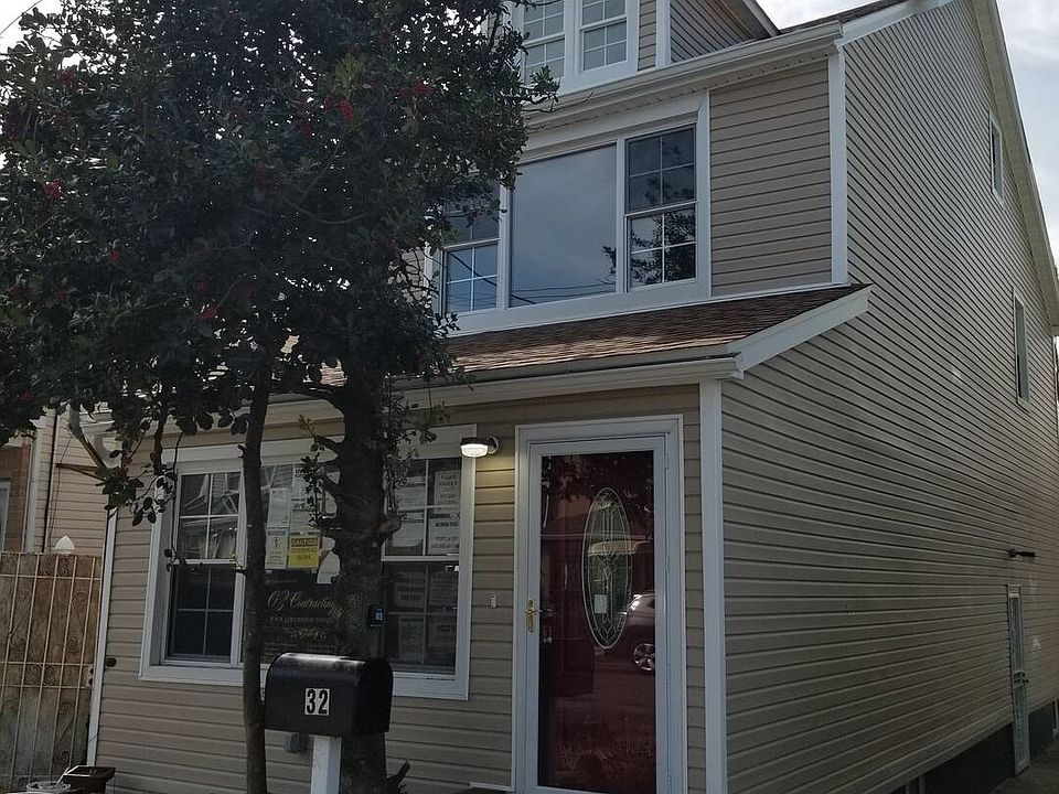 1st image of 114-32 158th St