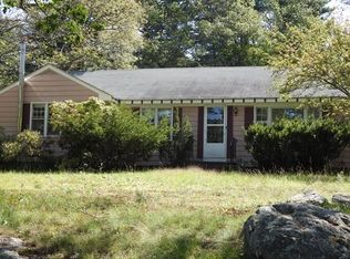 1 Pillsbury St, Georgetown, MA 01833