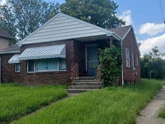 2nd image of 902 Alameda Ave