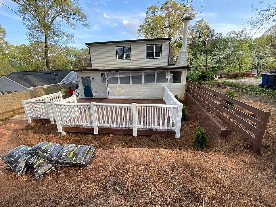 2nd image of 1011 Brookdale Dr