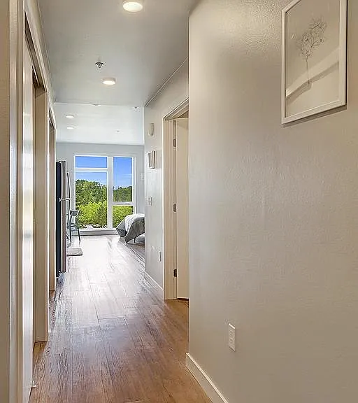 103rd Ave NE — Photo 4