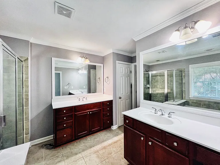 2800 Loftview Sq — Photo 10