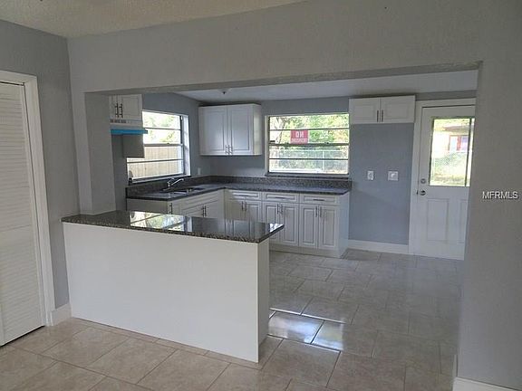 5th image of 10924 N Aster Ave