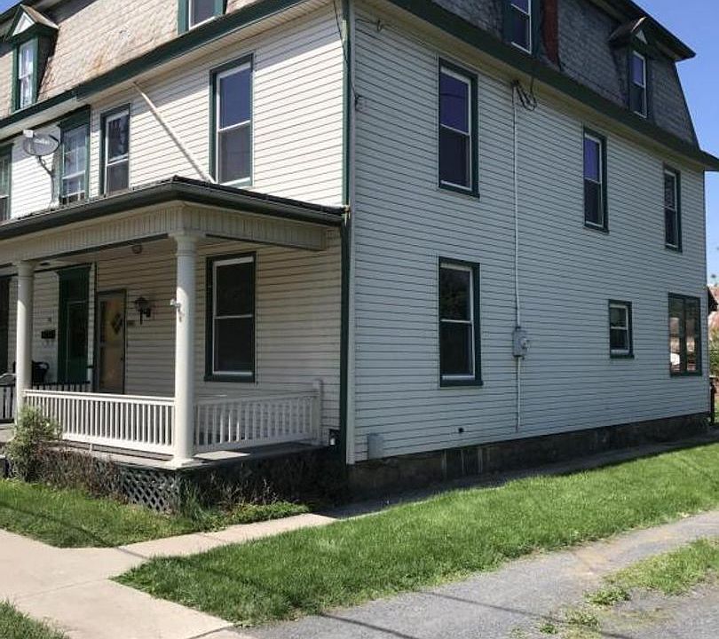 1st image of 313 S 4th St