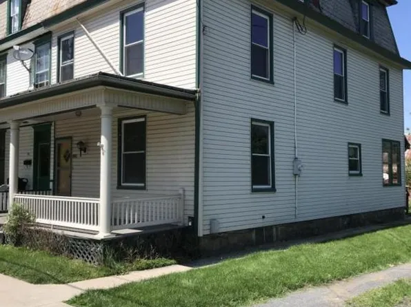313 S 4th St, Newport, PA 17074