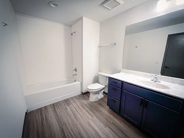 Main Street Apartments — Photo 15