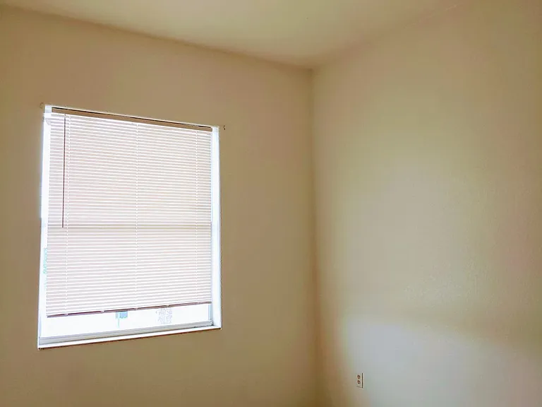2449 SW Savage Blvd — Photo 14