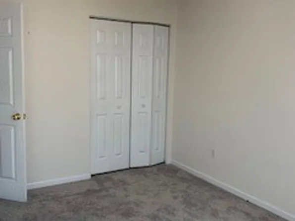 186 Sara Ln, Hanover, PA 17331