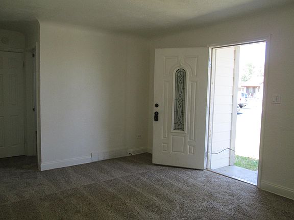 2nd image of 2356 Geneva St