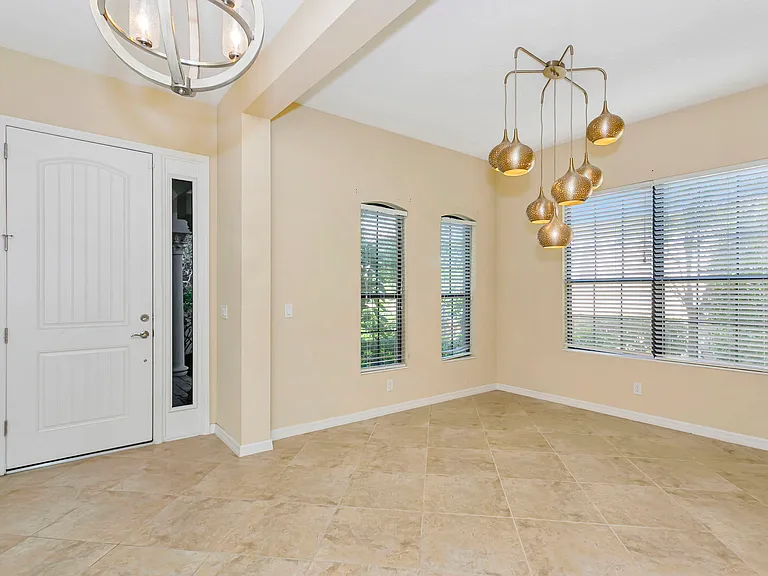 7214 Belleisle Gln — Photo 18