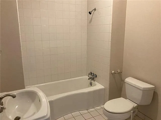 342 Avenue B — Photo 5