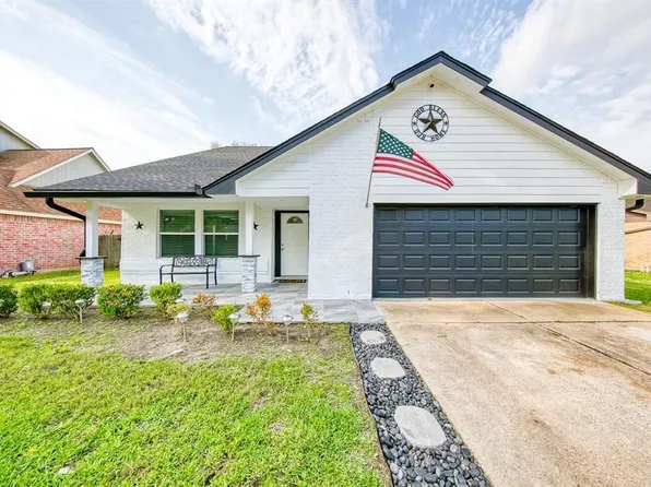 11907 Hedgegate Dr, Houston, TX 77065
