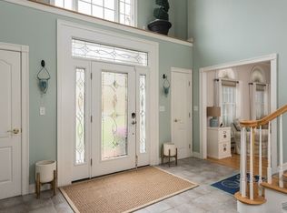 693 Point Rd, Marion, MA 02738