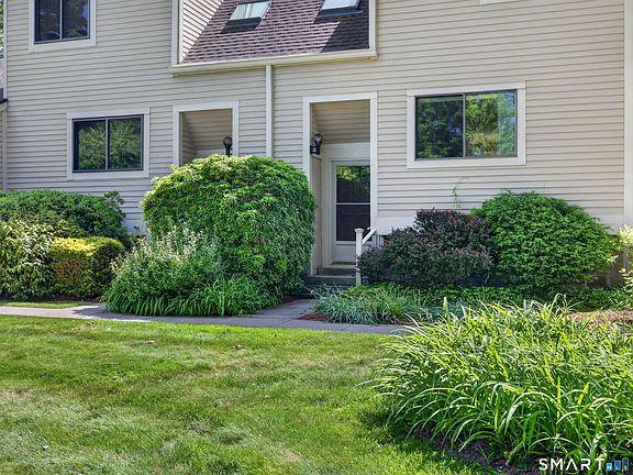 2nd image of 256 Hidden Cove Road #256