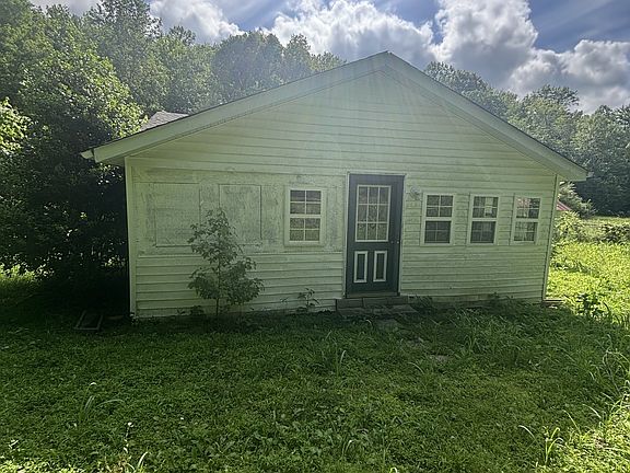 2nd image of 1501 Hatcher Hollow Rd