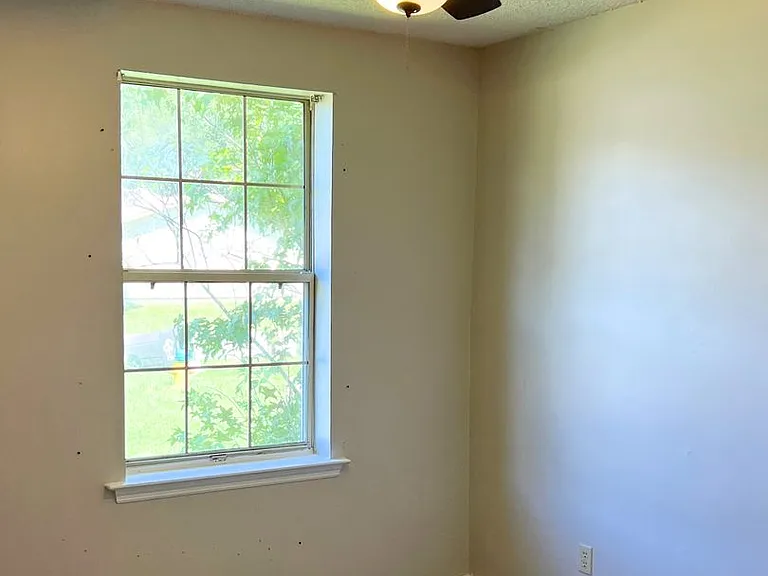410 Admirals Walk Dr — Photo 10