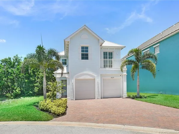 8109 SE Asaro St, Hobe Sound, FL 33455
