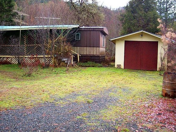 1-car Garage