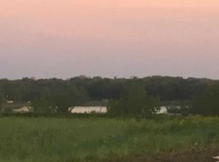 5706 Quarry Dr, Ames, IA 50010