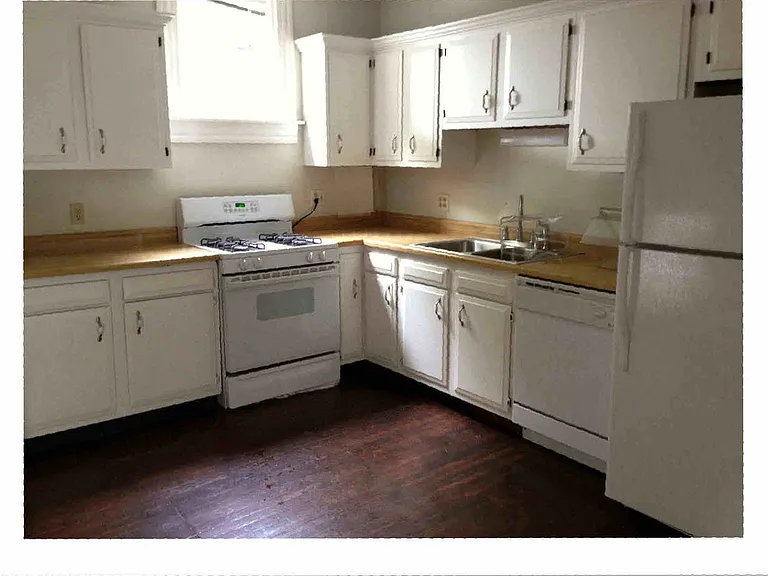 1438 S 2nd St — Photo 1