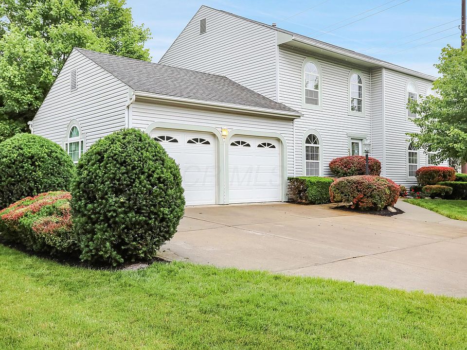1st image of 239 Sterling Glen Dr