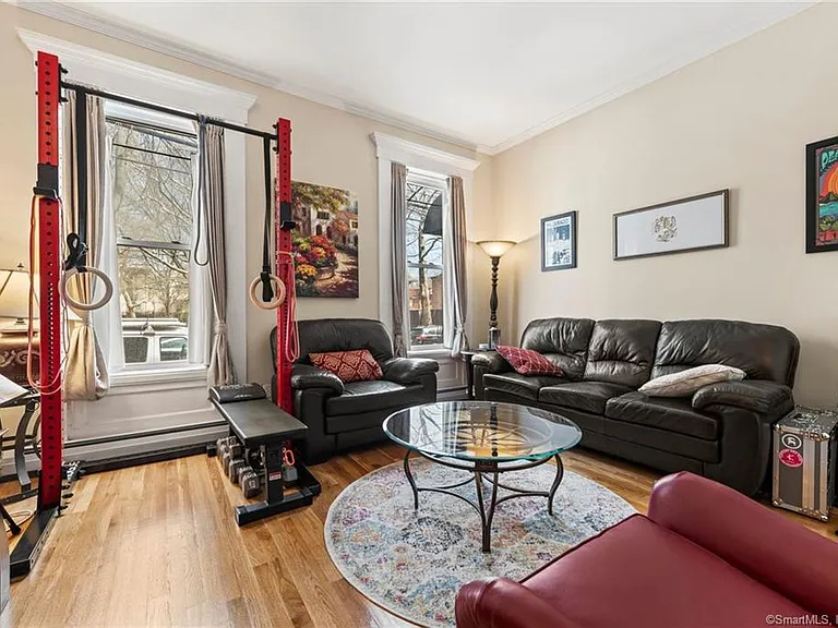 212 Wooster St #1 — Photo 11