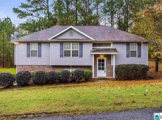 600 Magnolia Lake Ct, Odenville, AL 35120