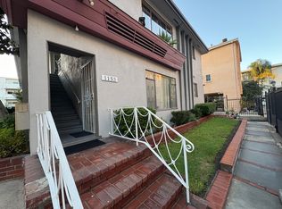 1153 Lillian Way, Los Angeles, CA 90038